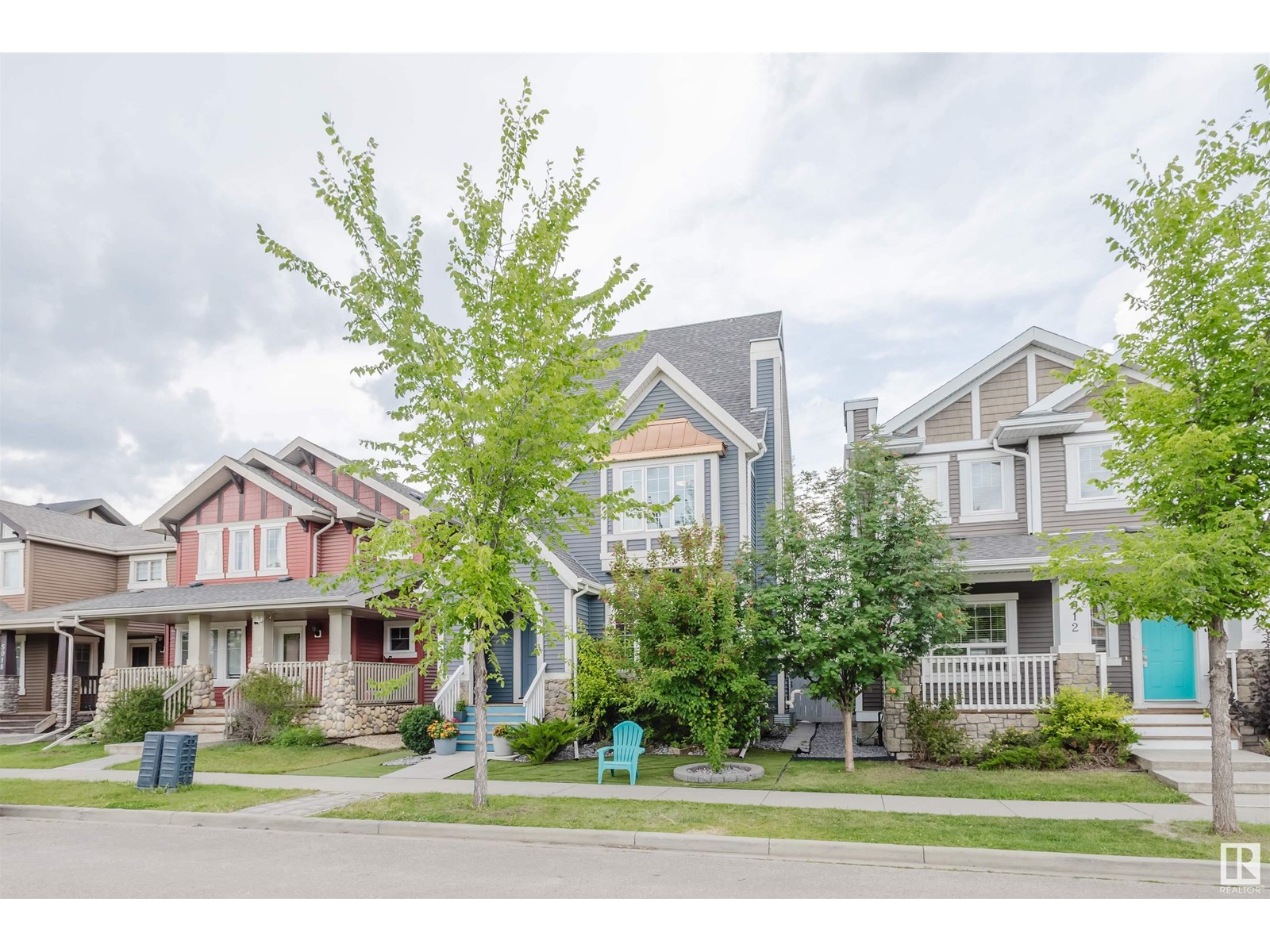 Photo 3 of 5014 Dewolf Rd Nw, Edmonton AB