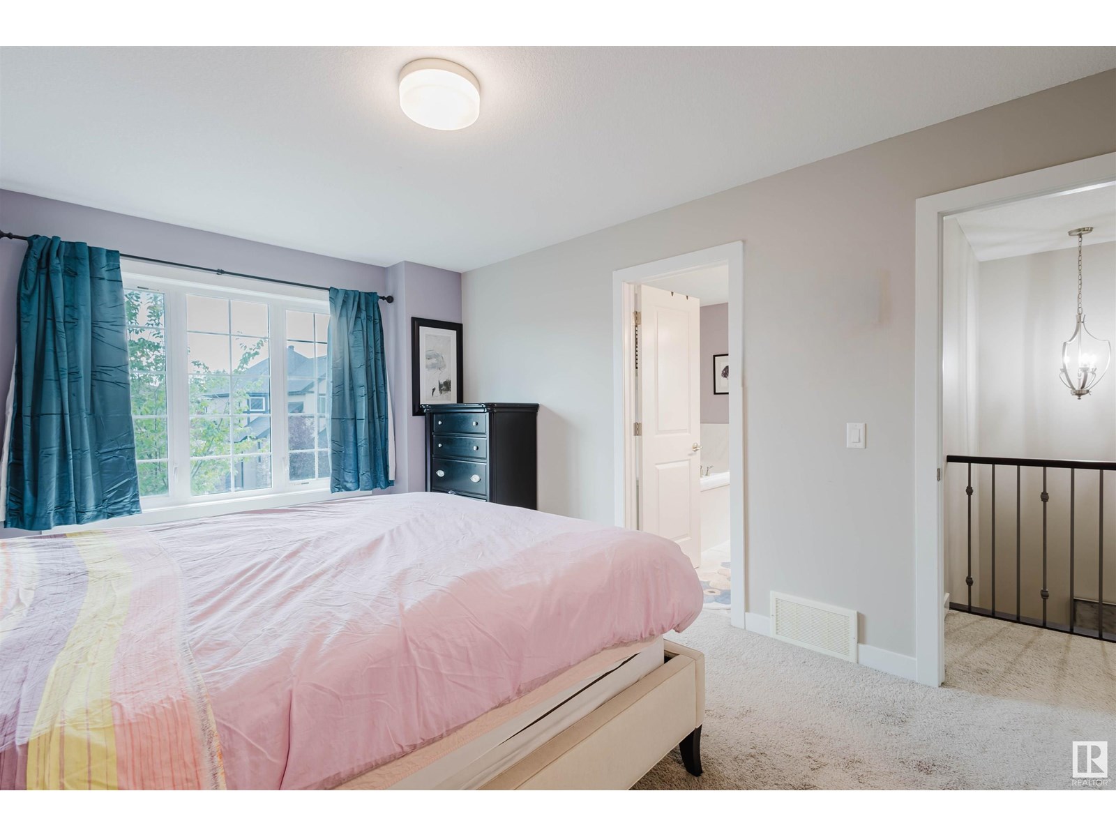 Photo 31 of 5014 Dewolf Rd Nw, Edmonton AB