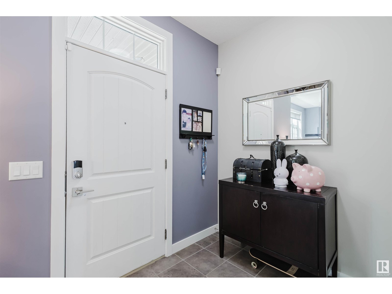 Photo 4 of 5014 Dewolf Rd Nw, Edmonton AB