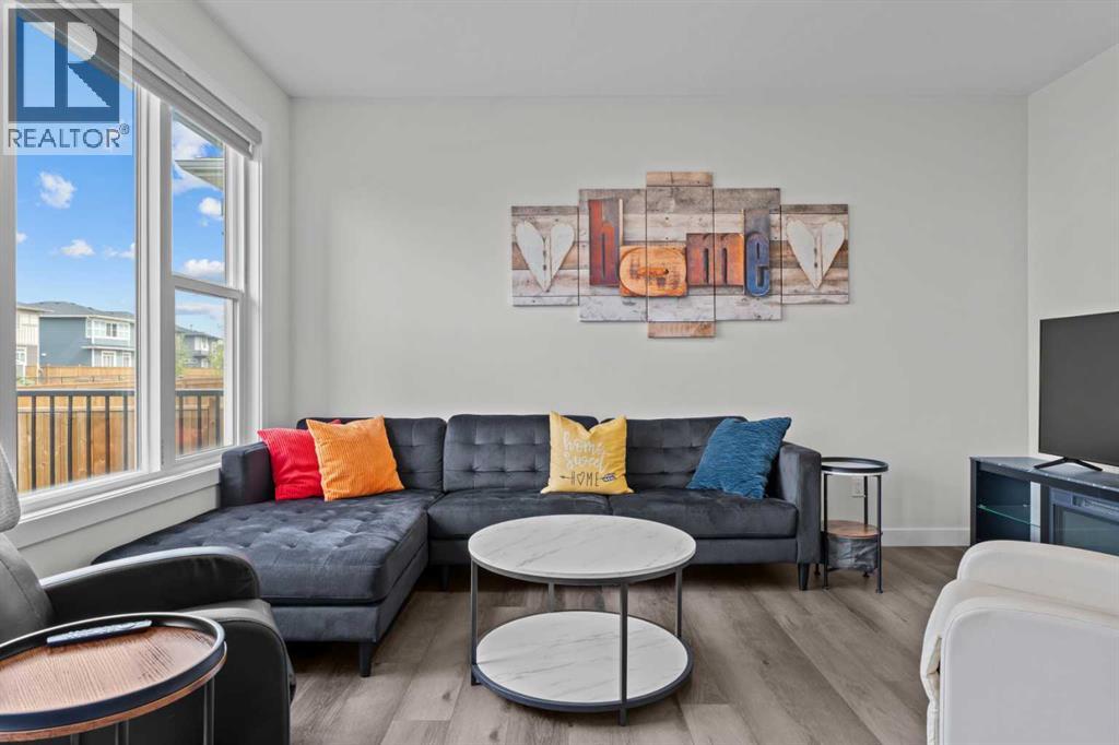 Photo 11 of 122 South Shore Court, Chestermere AB
