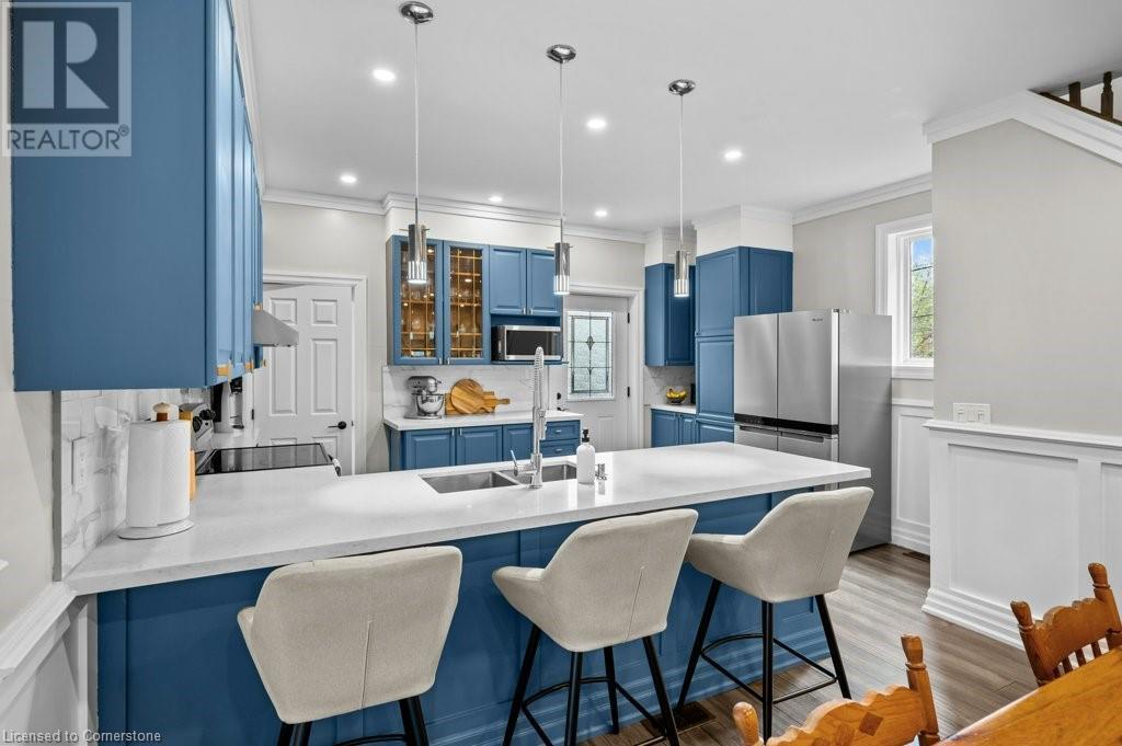 Photo 21 of 26 Cedar Avenue, Hamilton ON