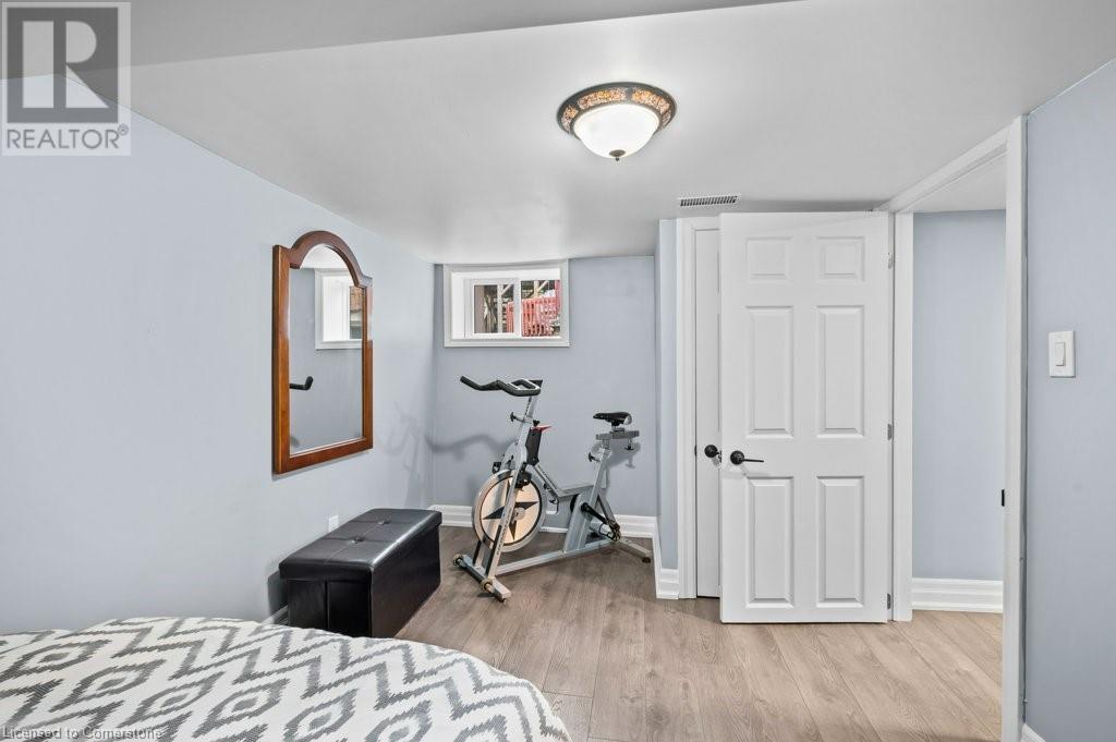 Photo 39 of 26 Cedar Avenue, Hamilton ON