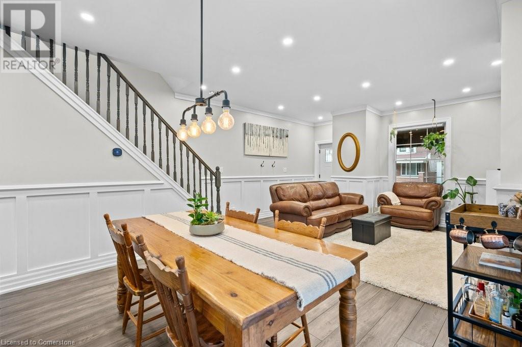 Photo 18 of 26 Cedar Avenue, Hamilton ON