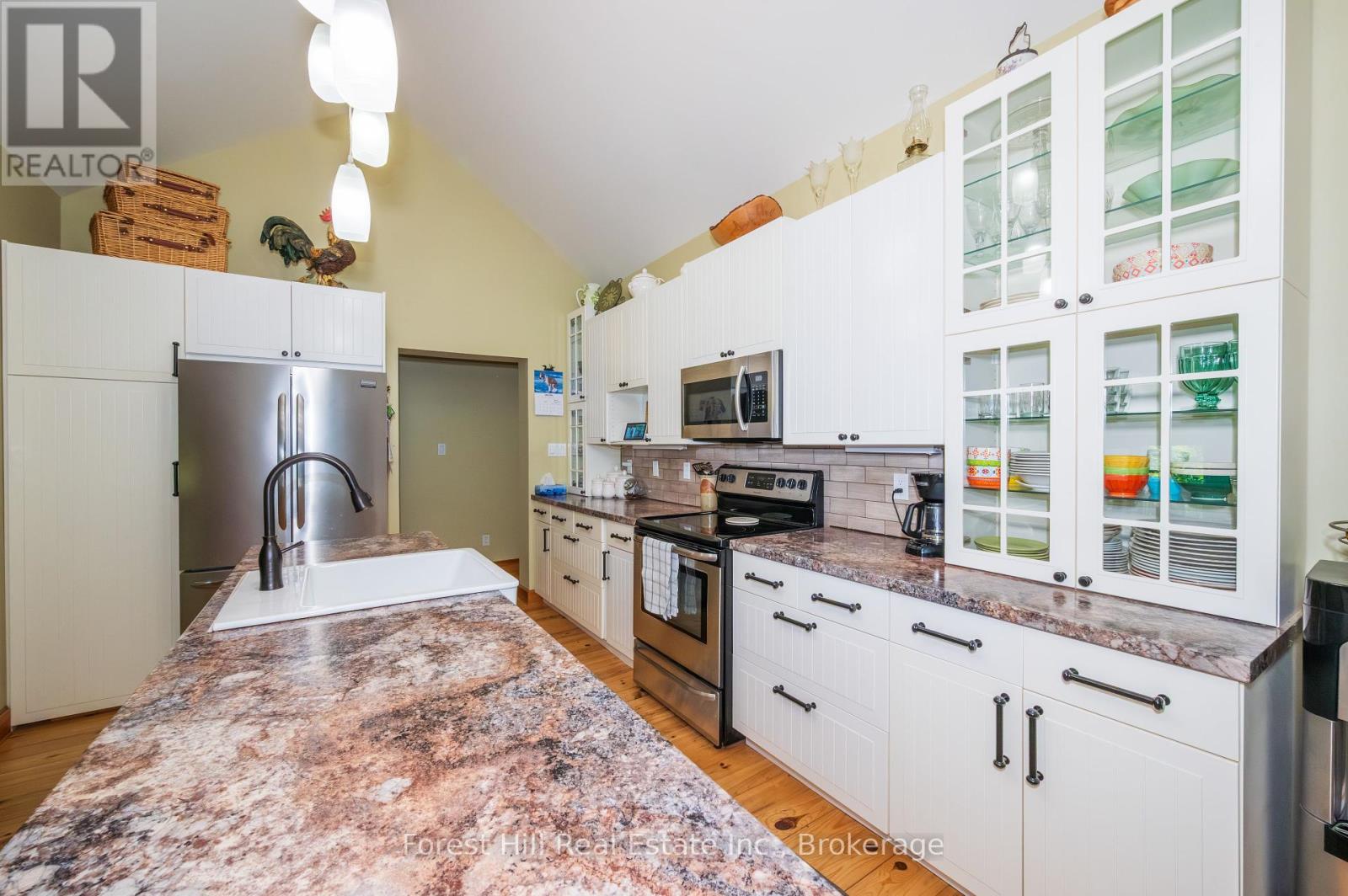 Photo 12 of 1289 Delbrooke Road, Lake Of Bays ON