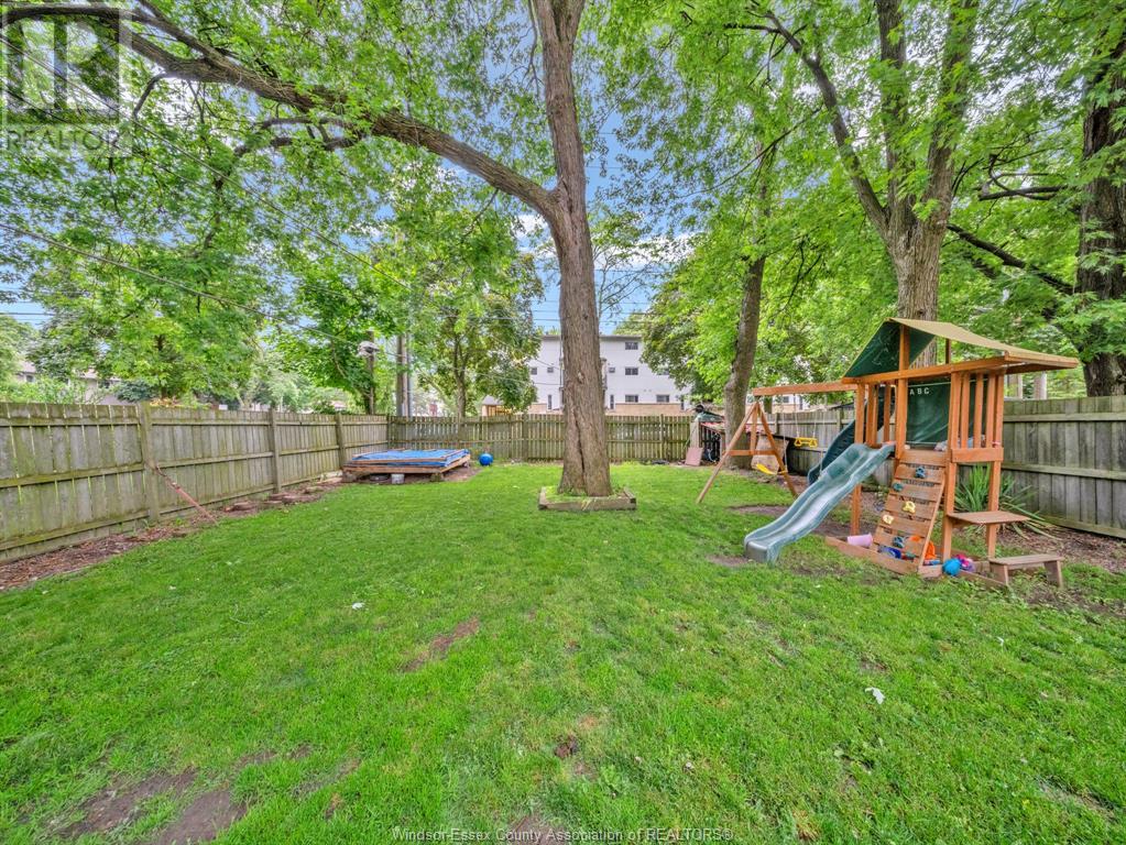 Photo 19 of 1465 Westminster Boulevard, Windsor ON