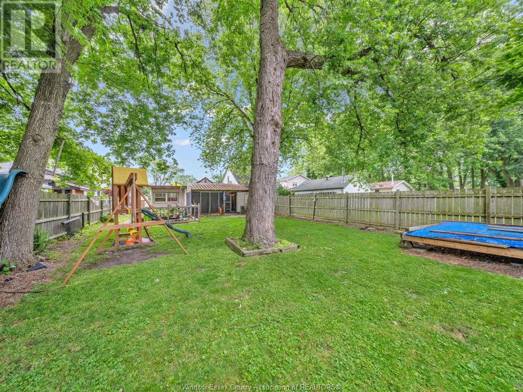 Photo 22 of 1465 Westminster Boulevard, Windsor ON