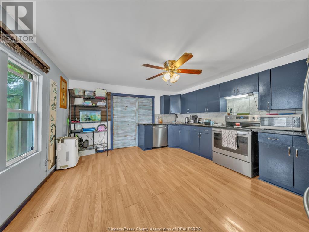 Photo 6 of 1465 Westminster Boulevard, Windsor ON