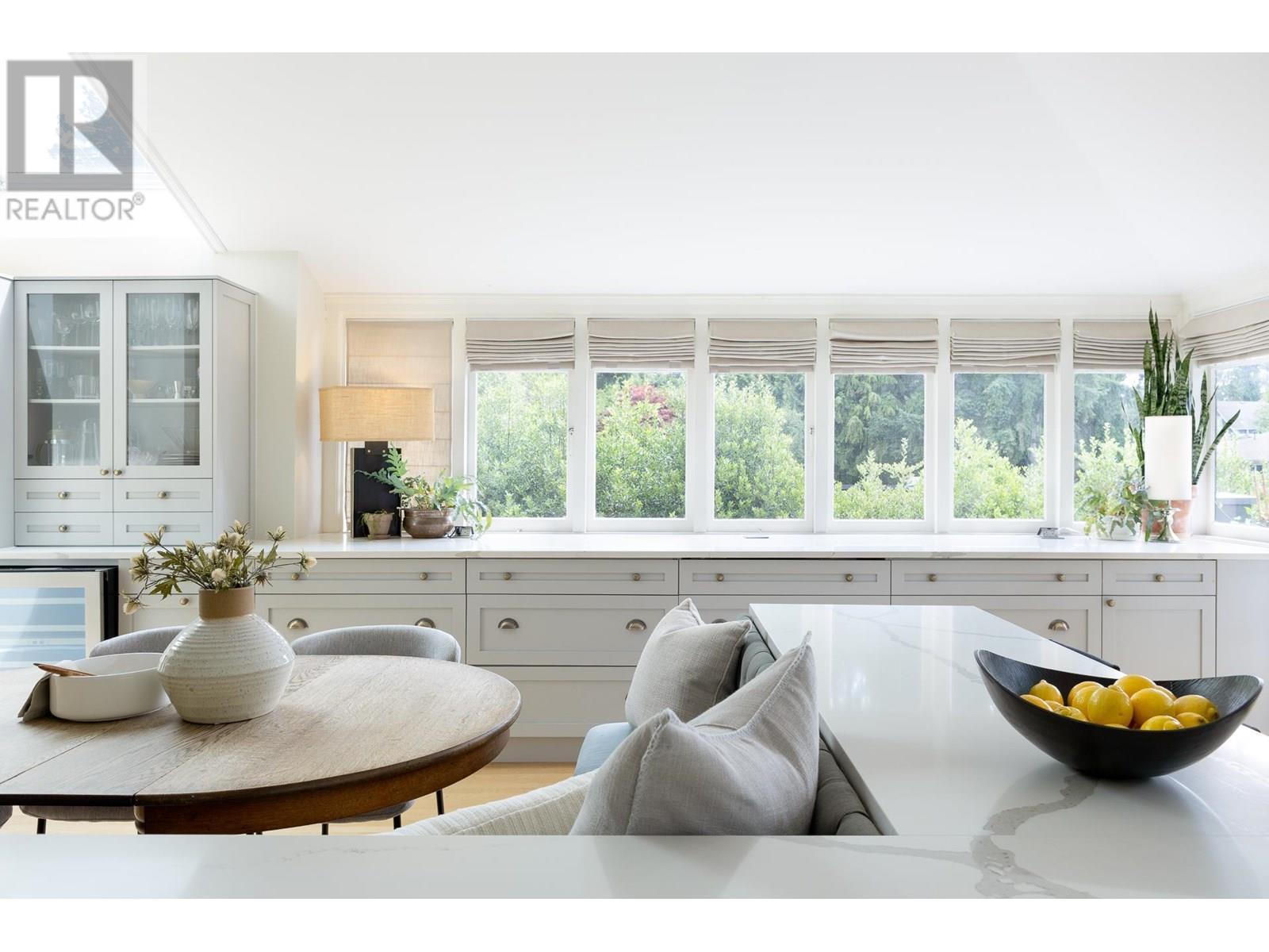 3545 DOWSLEY COURT, North Vancouver