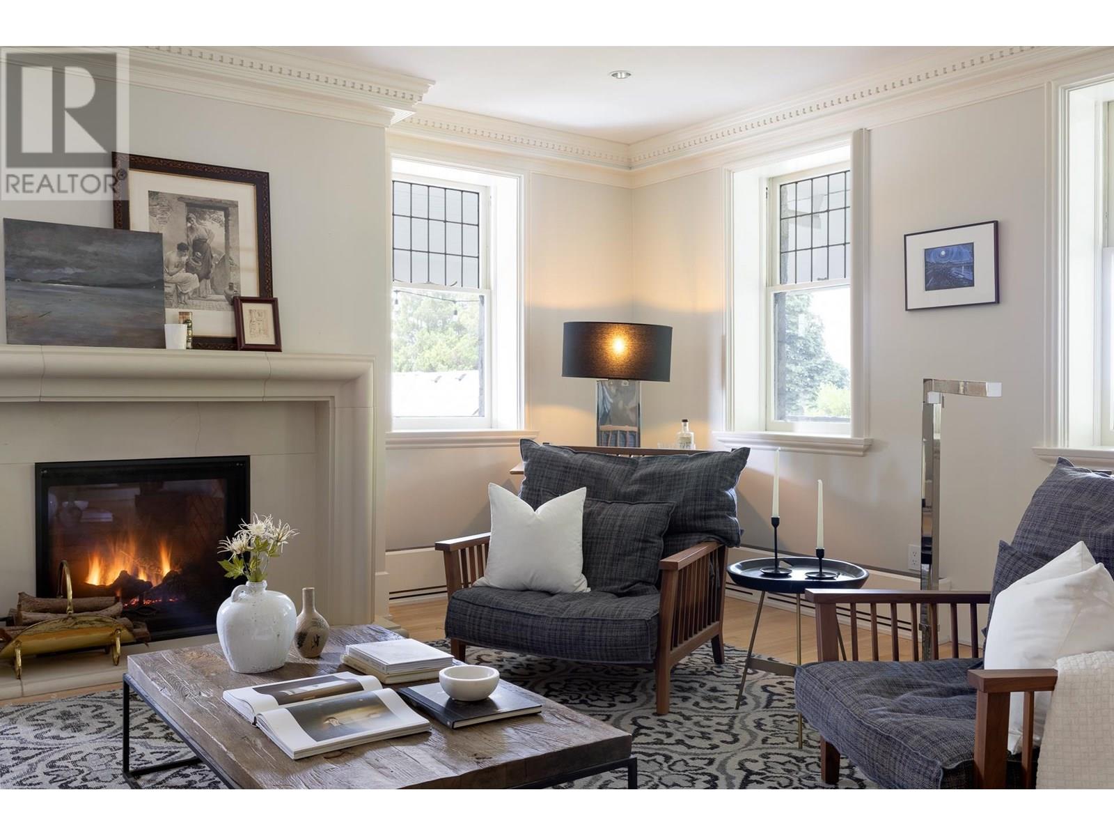 3545 DOWSLEY COURT, North Vancouver