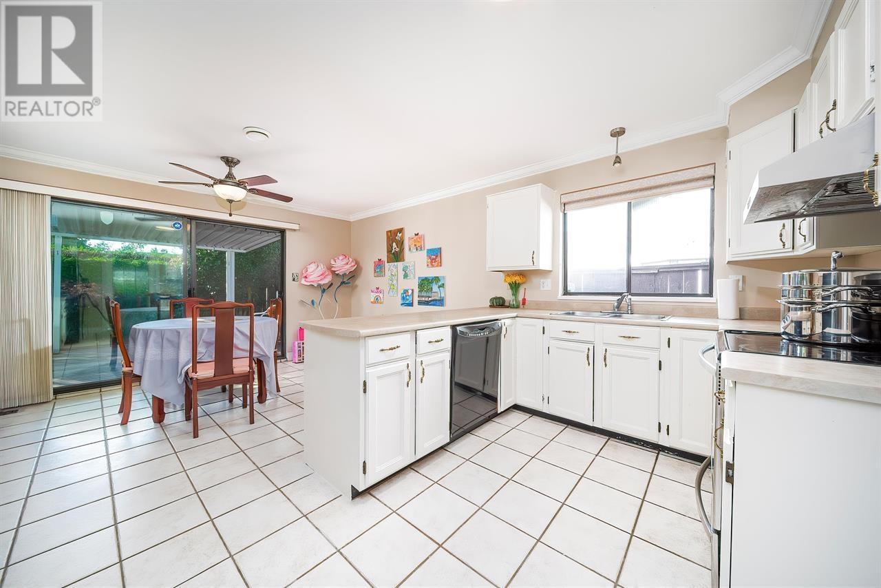 Photo 13 of 10660 Canso Crescent, Richmond BC