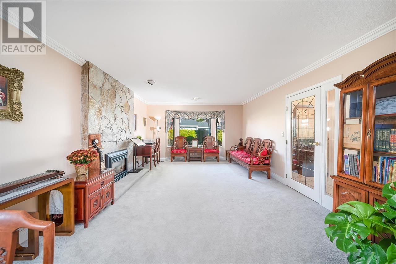 Photo 7 of 10660 Canso Crescent, Richmond BC