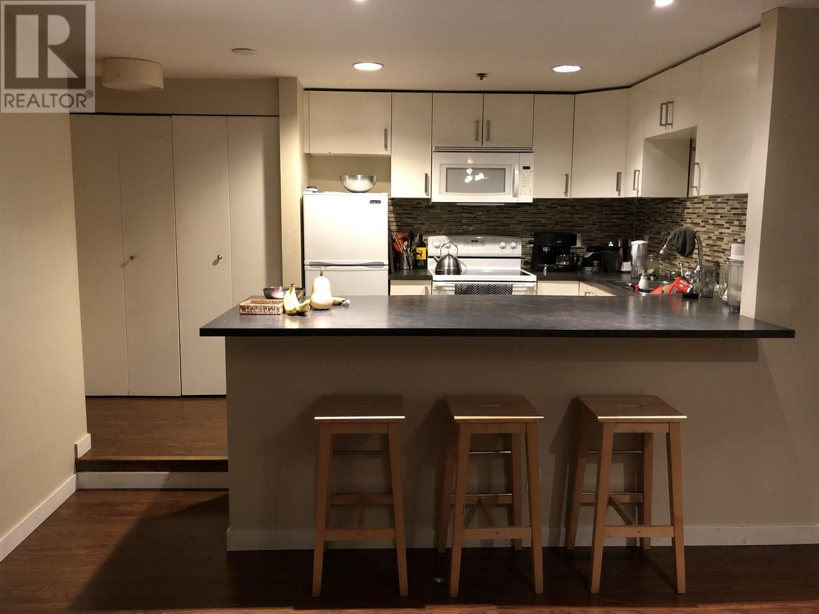Photo 13 of 477 Powell Street, Vancouver BC