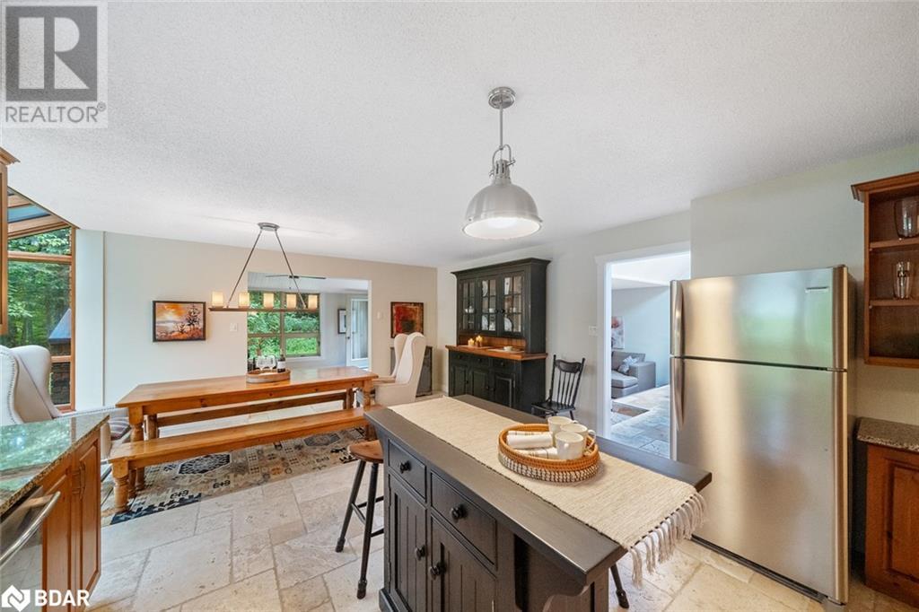 Photo 10 of 385 Chub Lake Road, Huntsville ON