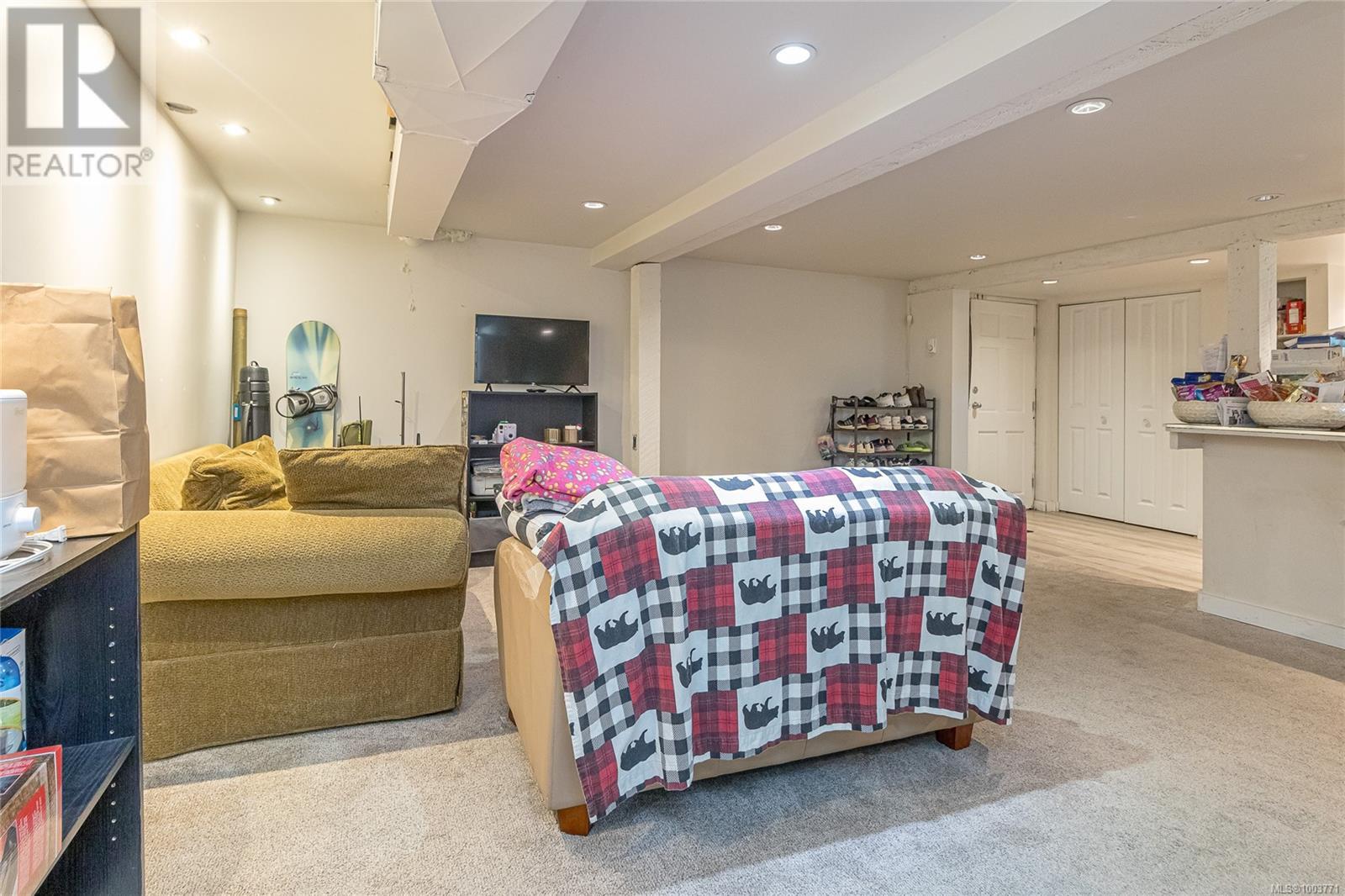 1421 Cranberry Ave, Nanaimo