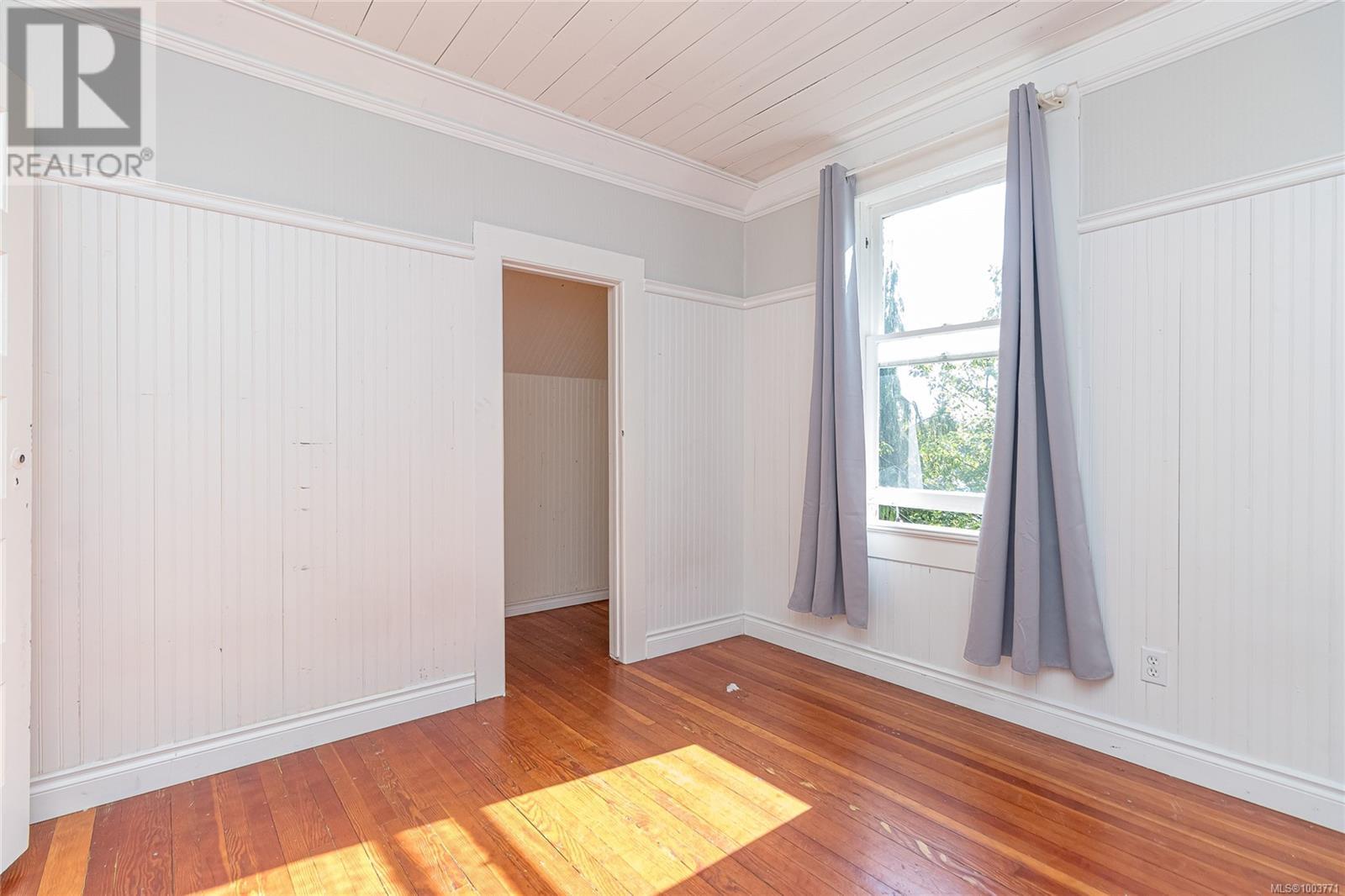 1421 Cranberry Ave, Nanaimo