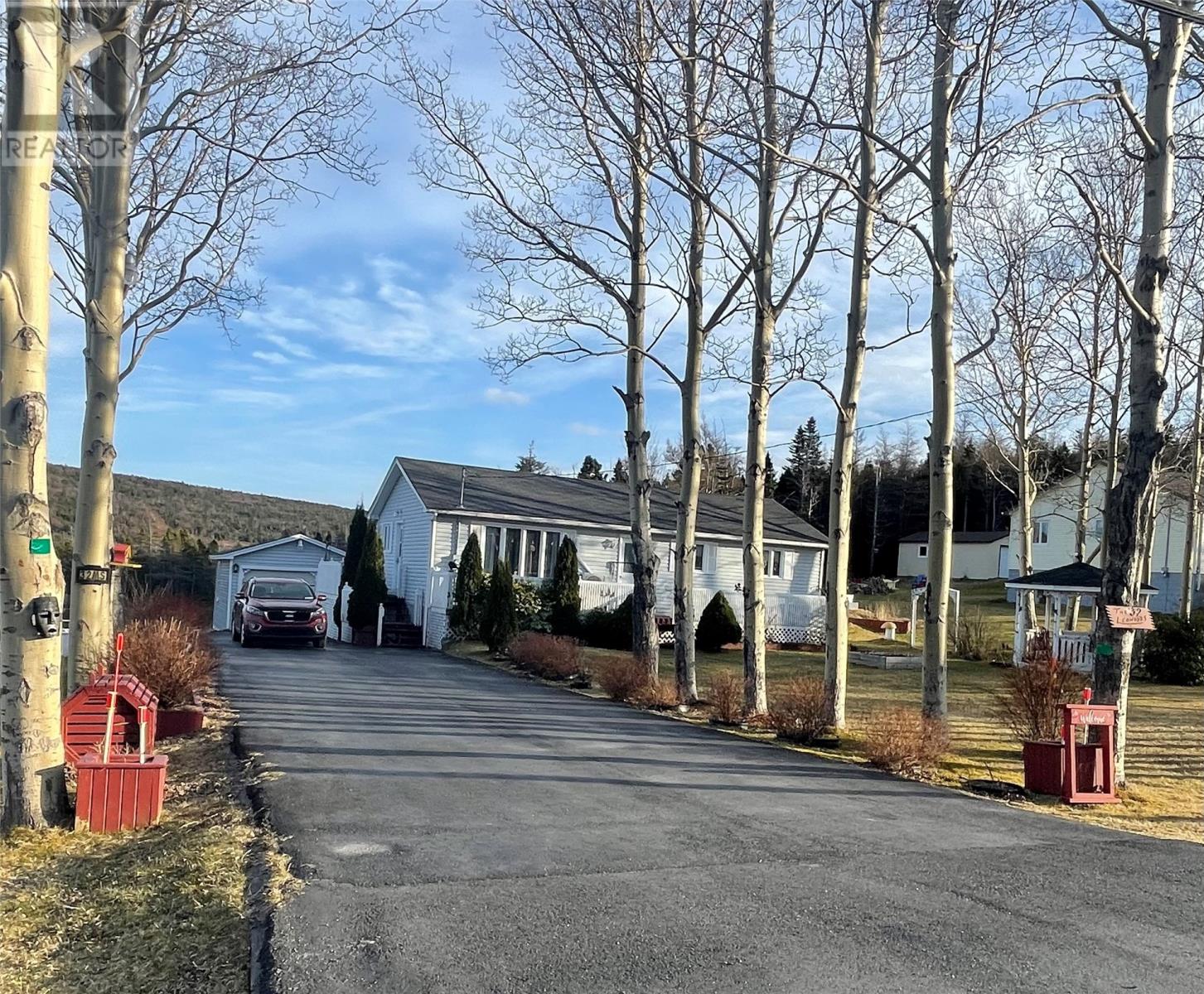 Photo 1 of 32 Main Road, New Chelsea NL
