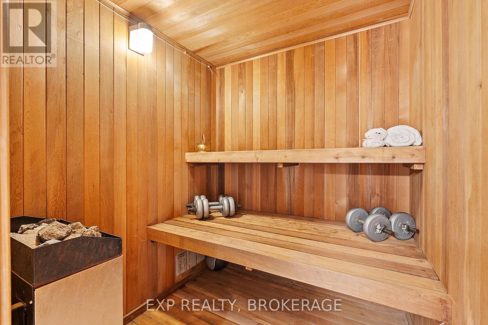 Photo 32 of 564 Braeside Crescent, Kingston ON