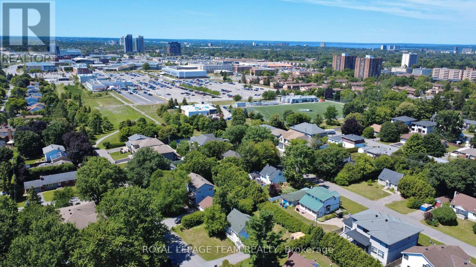 Photo 31 of 115 Rita Avenue, Ottawa ON
