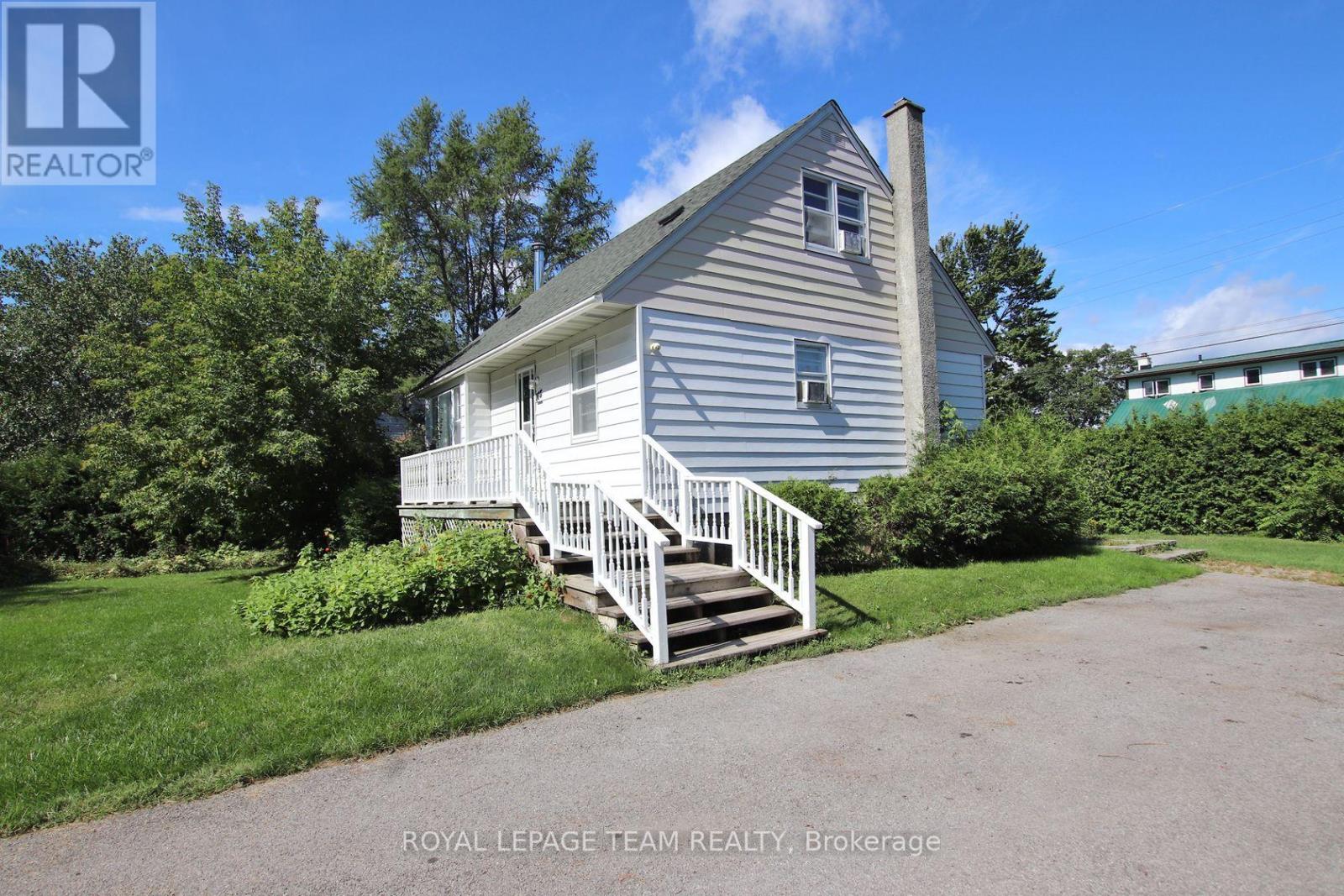 Photo 21 of 115 Rita Avenue, Ottawa ON