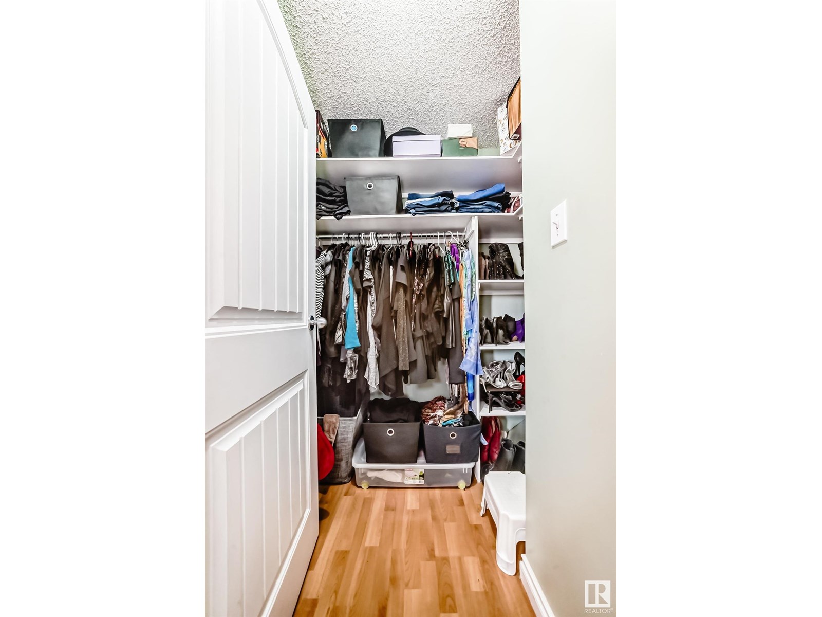 Photo 29 of 472 Clareview Rd Nw, Edmonton AB