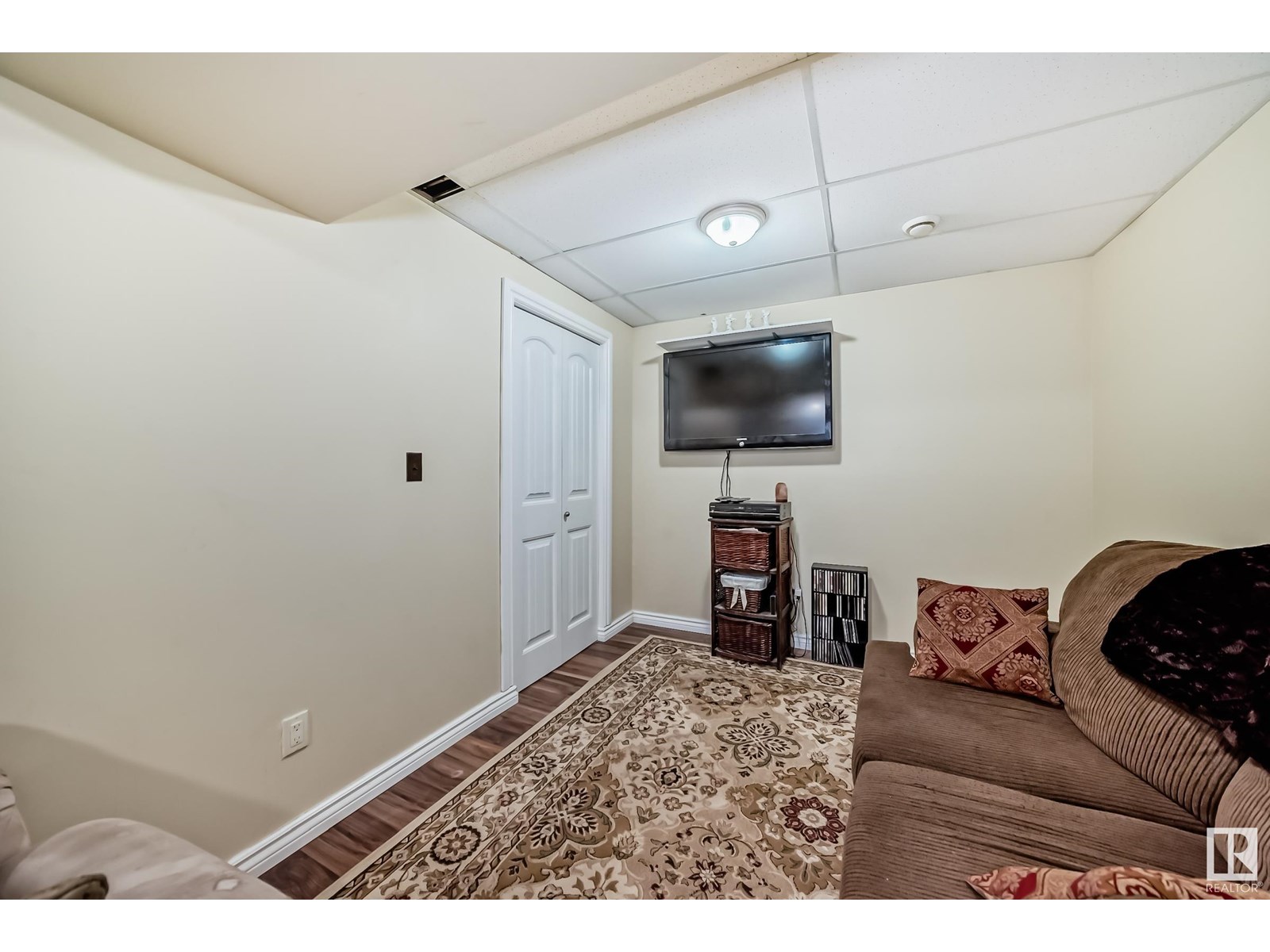 Photo 42 of 472 Clareview Rd Nw, Edmonton AB