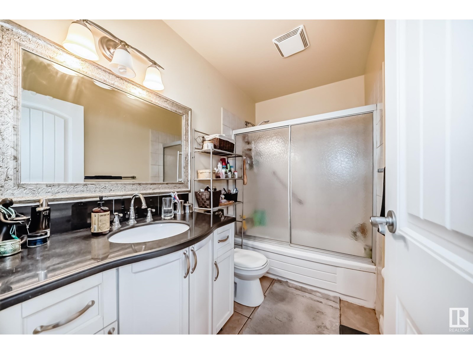 Photo 35 of 472 Clareview Rd Nw, Edmonton AB