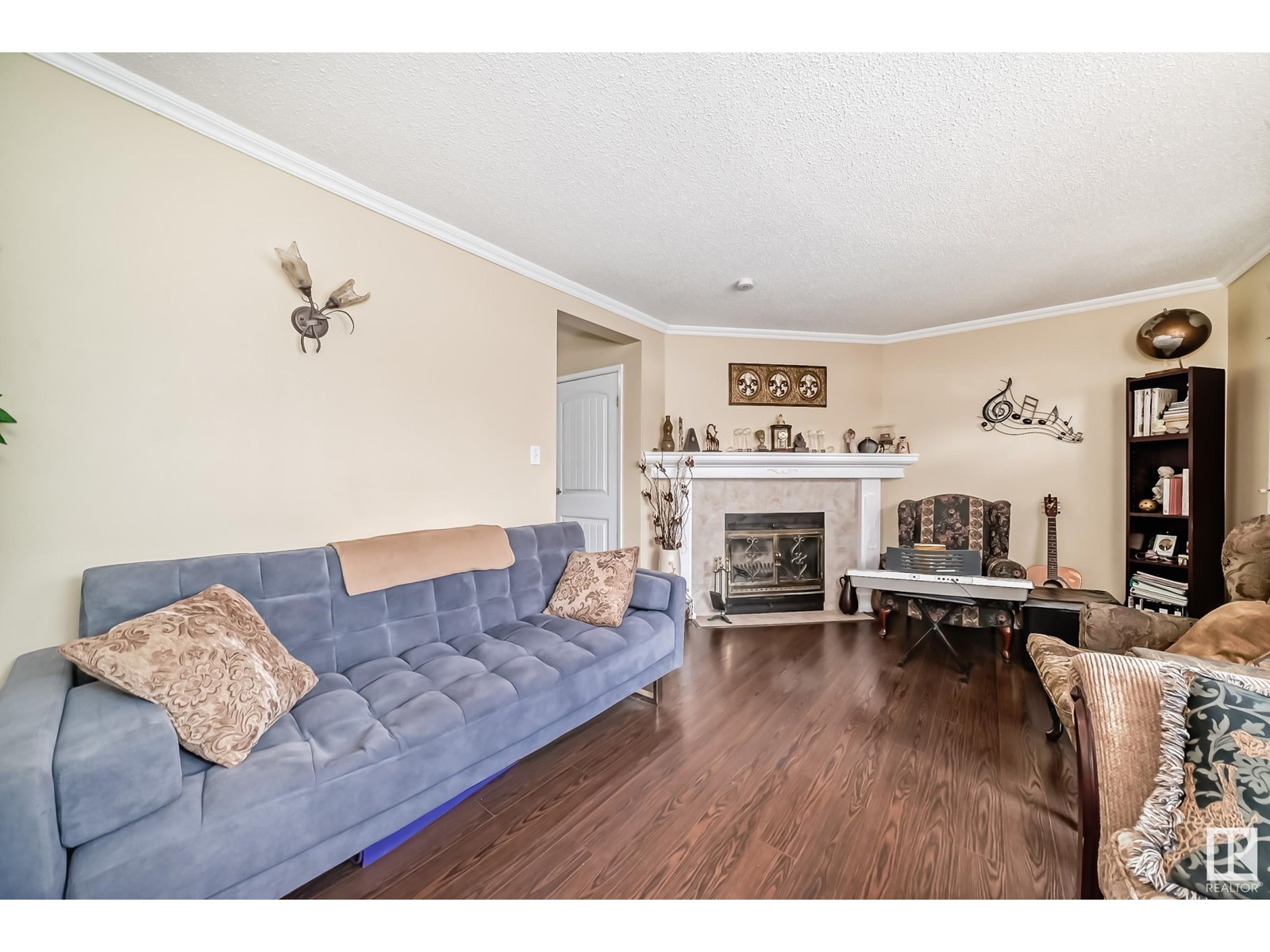 Photo 18 of 472 Clareview Rd Nw, Edmonton AB
