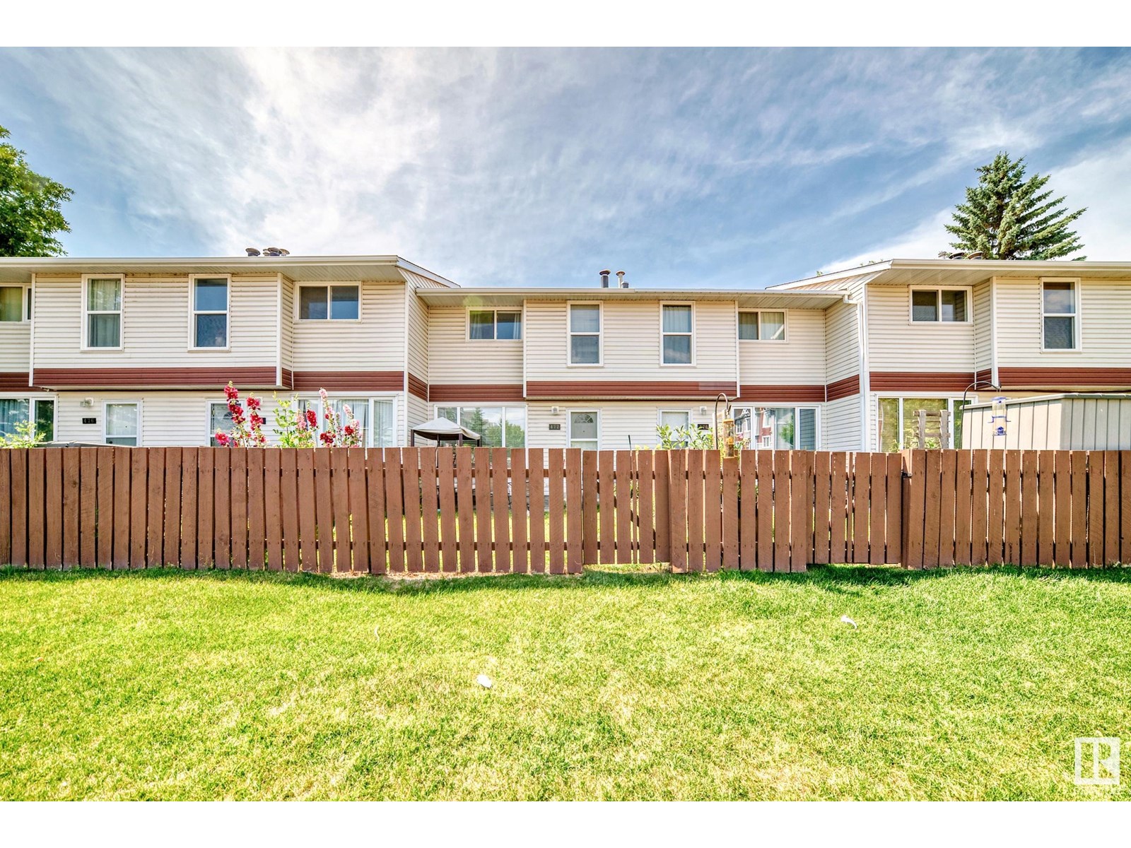 Photo 51 of 472 Clareview Rd Nw, Edmonton AB