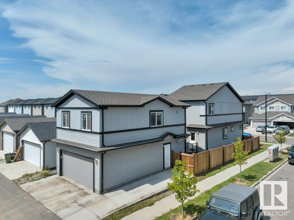 Photo 5 of 6507 176 Av Nw, Edmonton AB