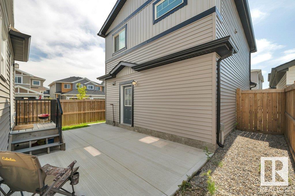 Photo 2 of 6507 176 Av Nw, Edmonton AB