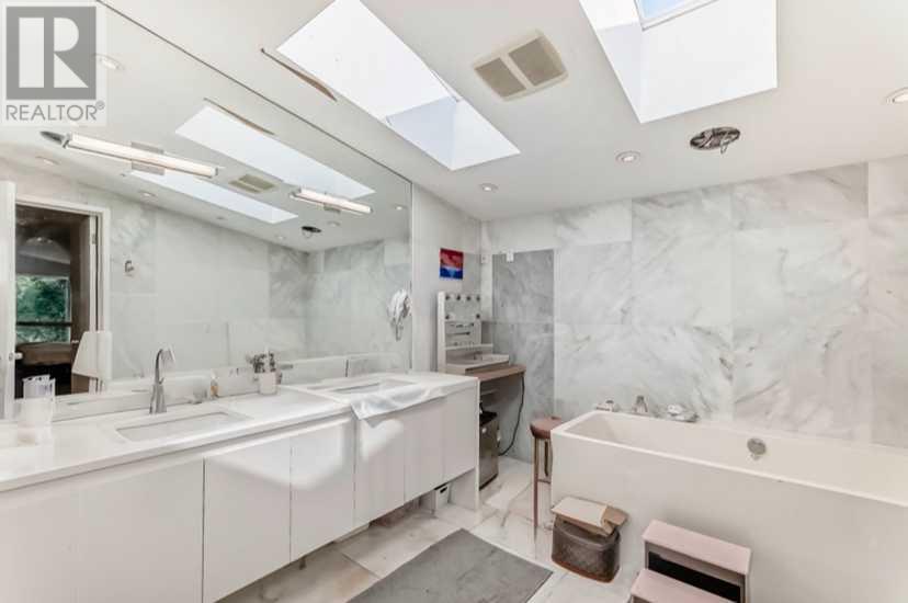 Single Family House for Sale in  Riverdale Avenue SW Elbow Park Calgary 