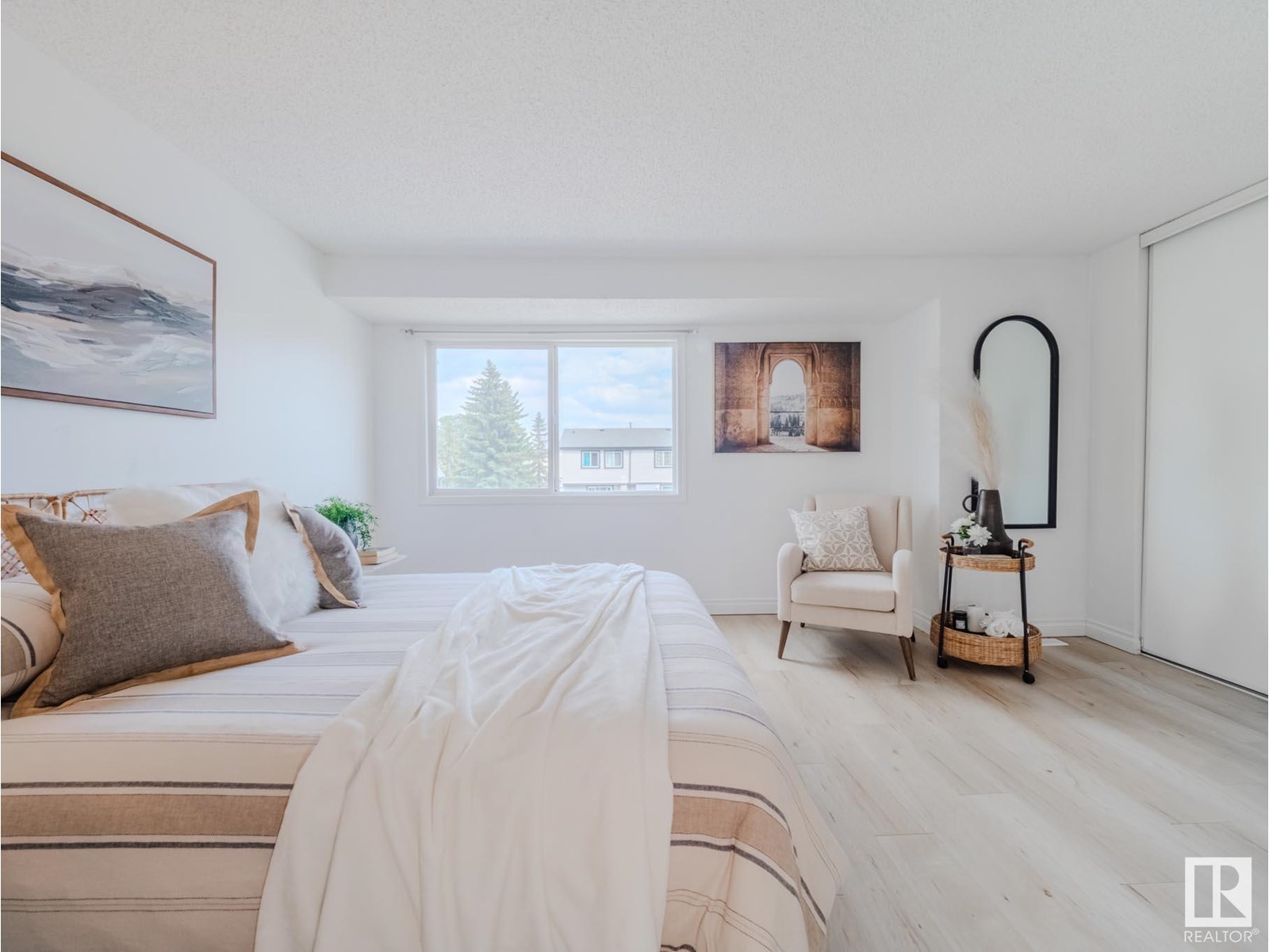 Photo 38 of 38 18010 98 Av Nw, Edmonton AB