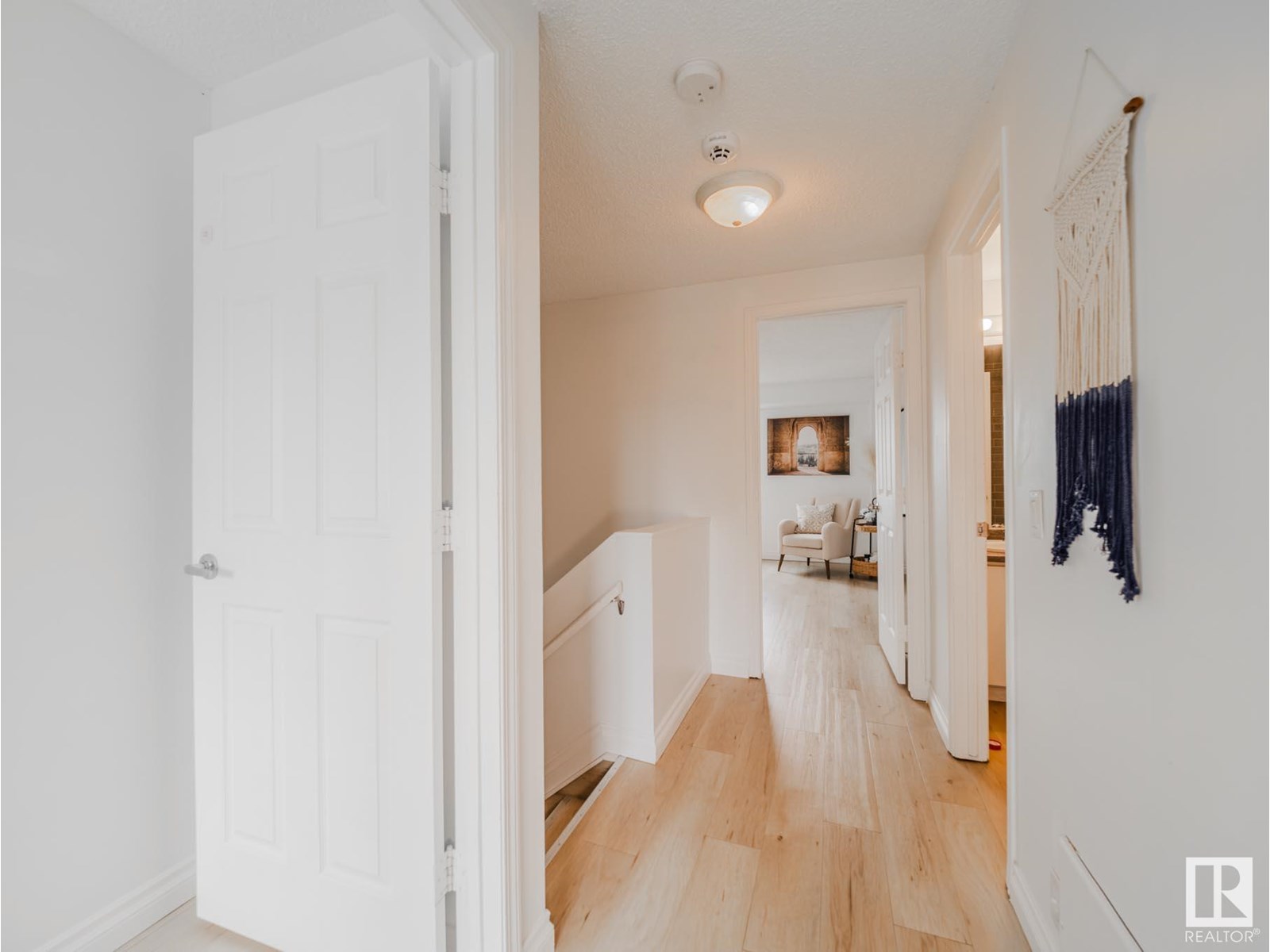 Photo 47 of 38 18010 98 Av Nw, Edmonton AB