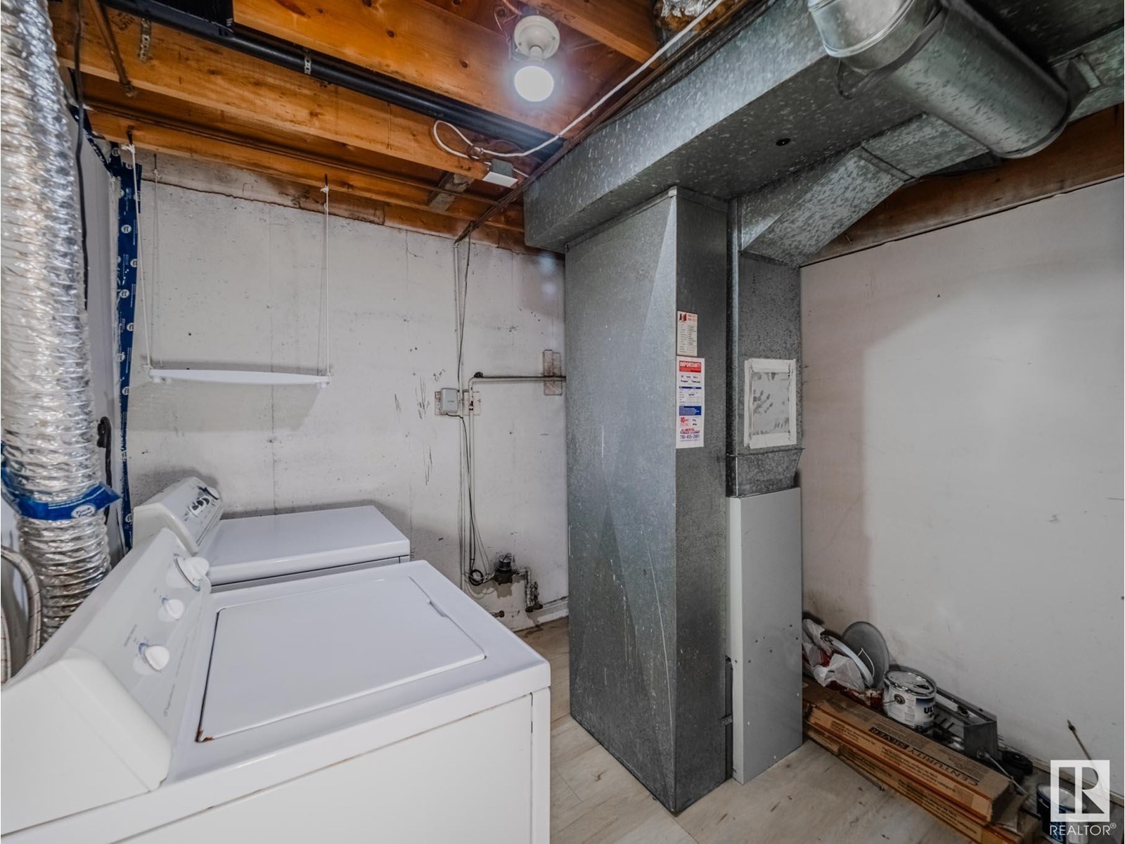 Photo 55 of 38 18010 98 Av Nw, Edmonton AB