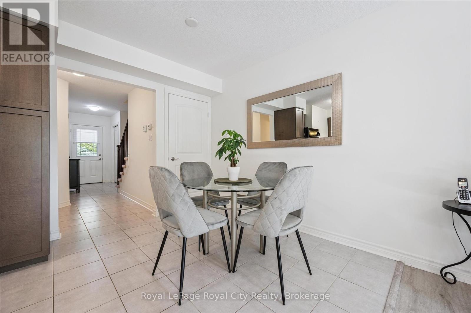Photo 10 of 51 Oldfield Drive, Guelph ON