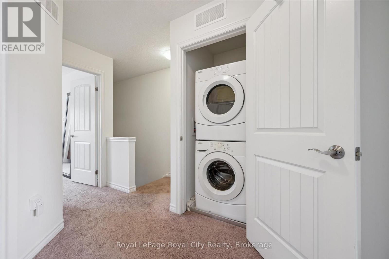Photo 28 of 51 Oldfield Drive, Guelph ON