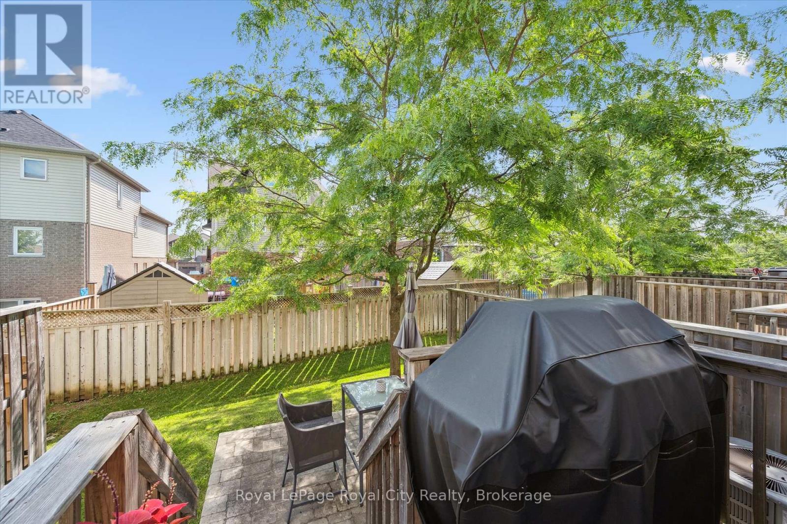 Photo 39 of 51 Oldfield Drive, Guelph ON
