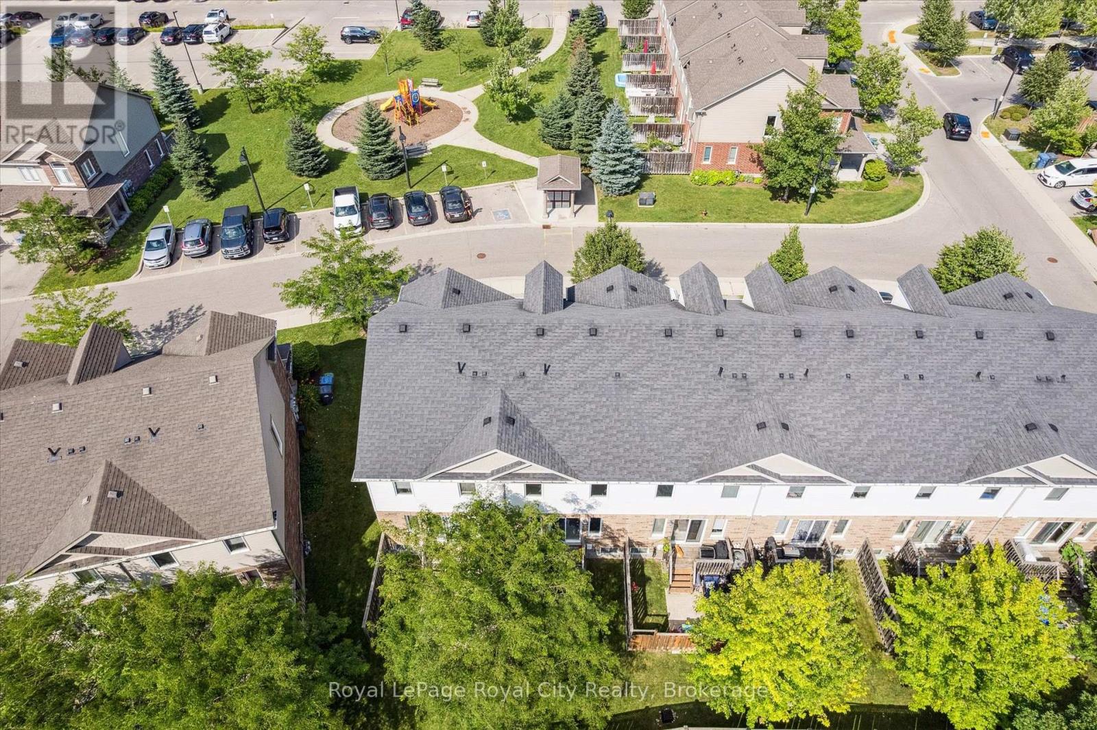 Photo 44 of 51 Oldfield Drive, Guelph ON