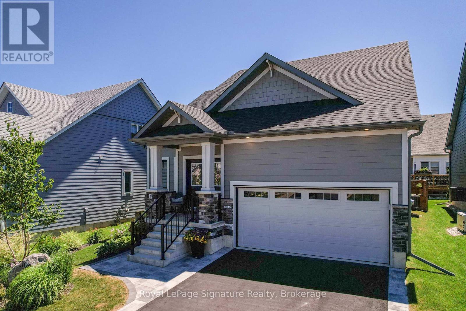 Photo 29 of 104 Clippers Lane, Blue Mountains ON