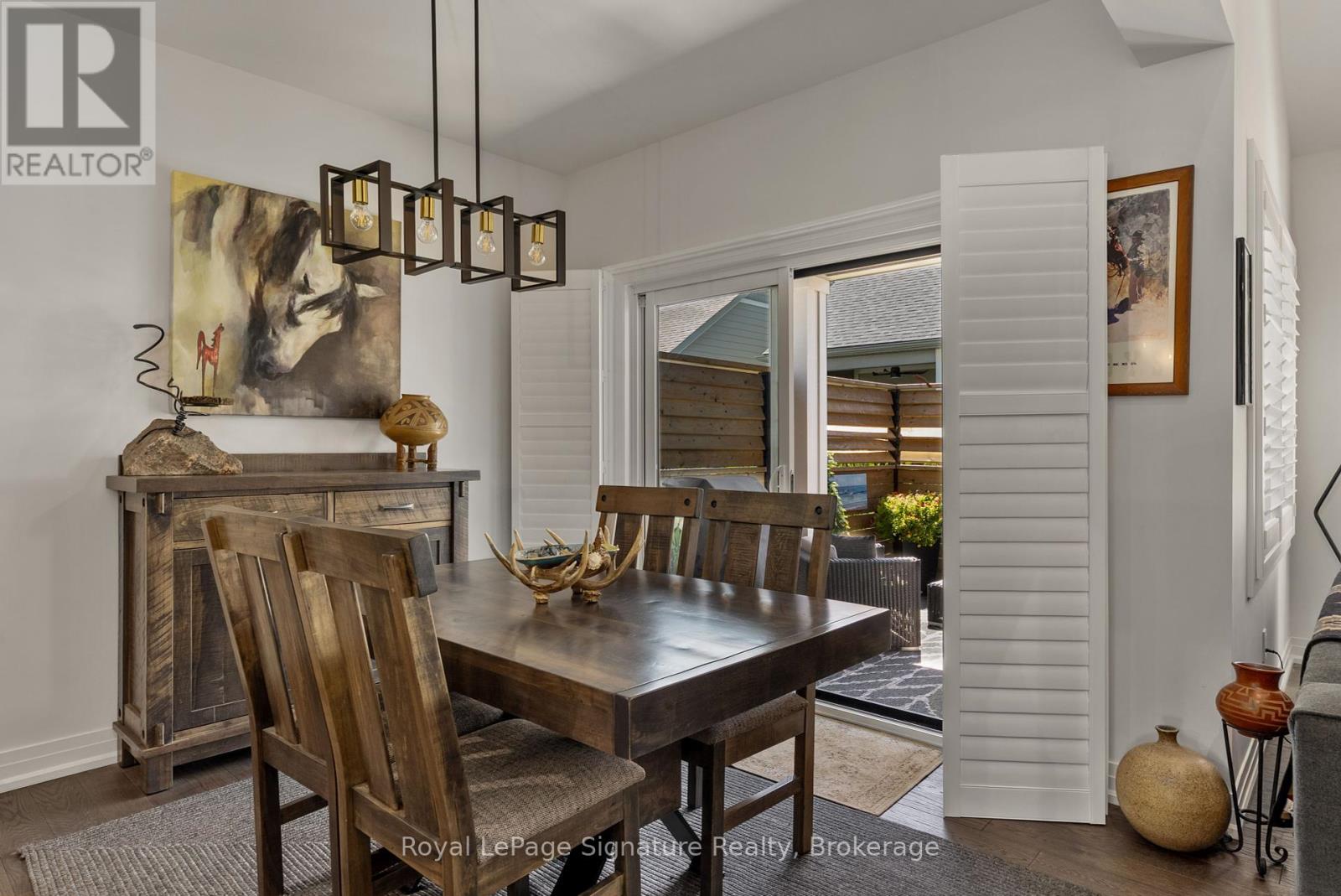 Photo 19 of 104 Clippers Lane, Blue Mountains ON
