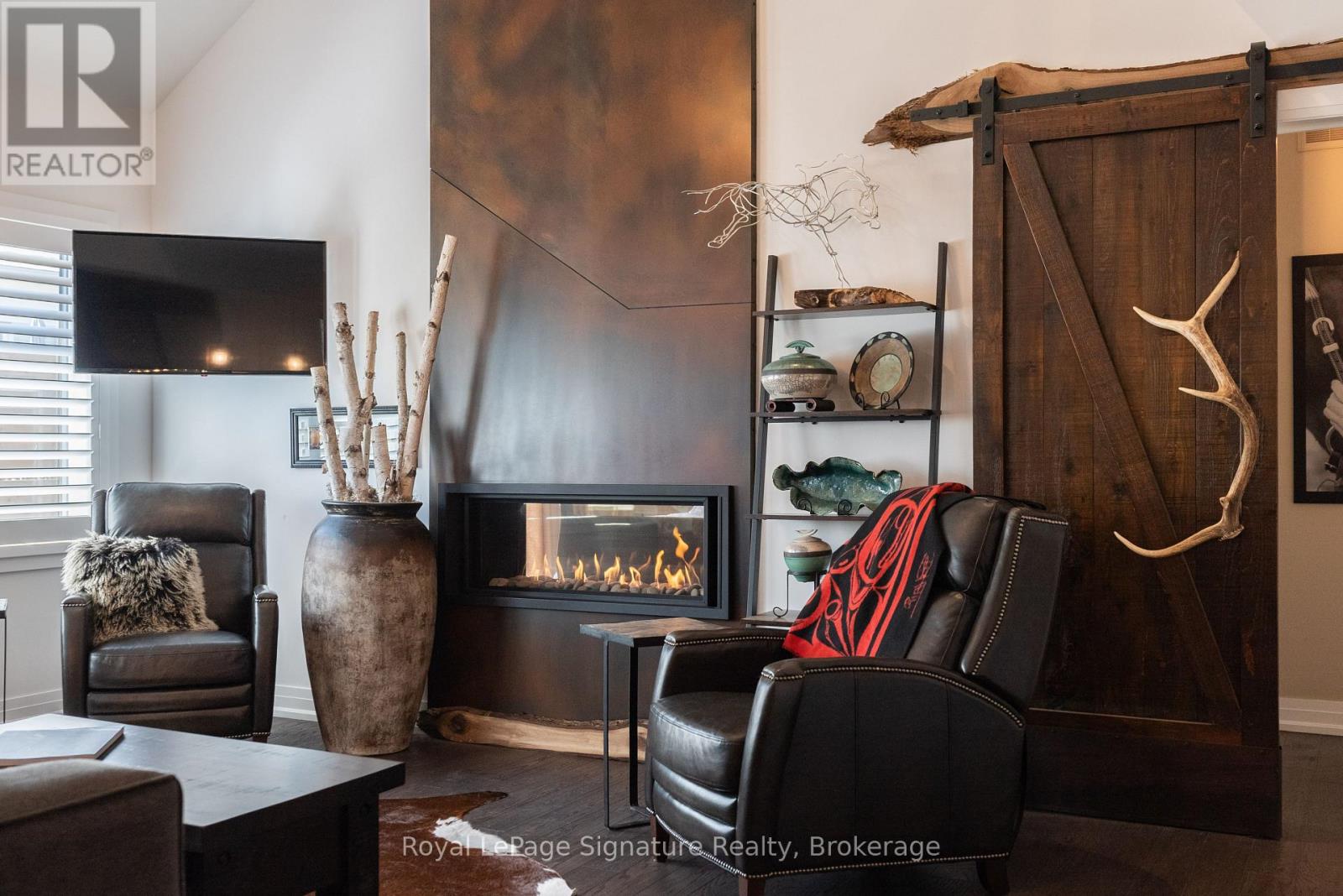 Photo 16 of 104 Clippers Lane, Blue Mountains ON