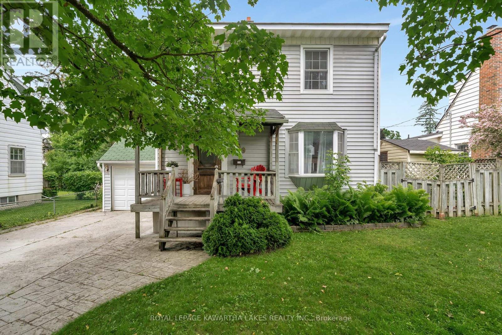 Photo 1 of 769 Chesterfield Avenue, Peterborough North ON