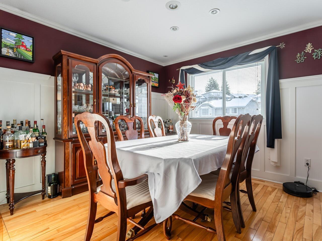 Photo 6 of 2815 Westside Place, Abbotsford BC