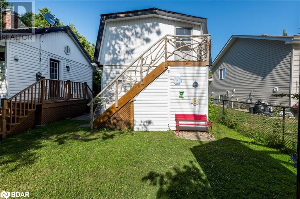 Photo 17 of 930 Gilmore Avenue, Innisfil ON