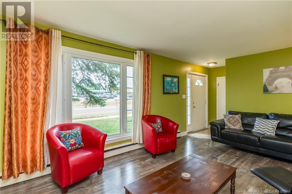 Photo 11 of 73 Mapleton Road, Moncton NB