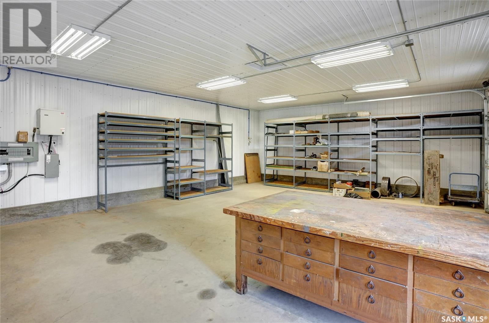 Photo 22 of 110 3rd Avenue W, Gravelbourg SK