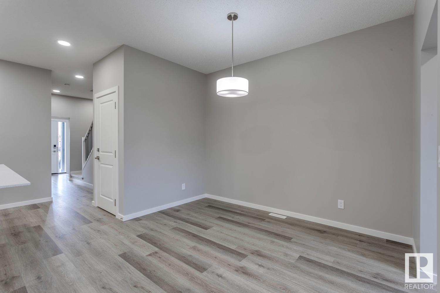 Photo 14 of 7367 181 Av Nw, Edmonton AB