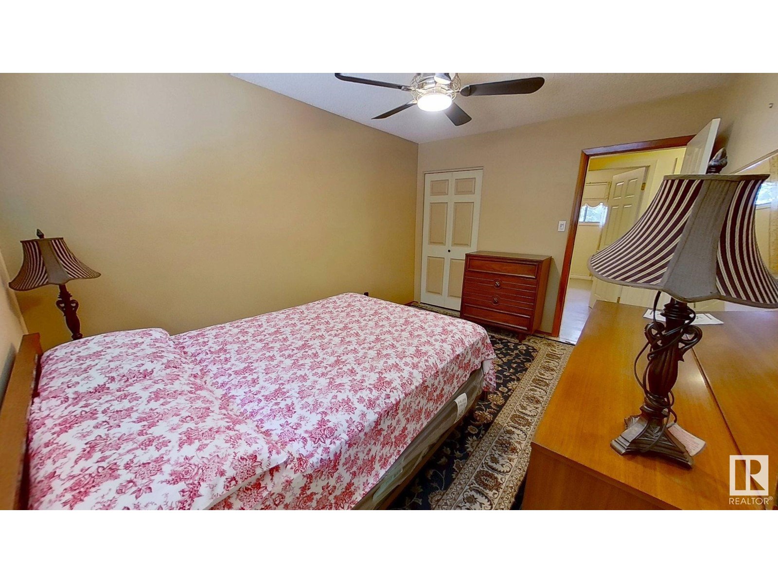 Photo 25 of 899 Alder Av, Sherwood Park AB