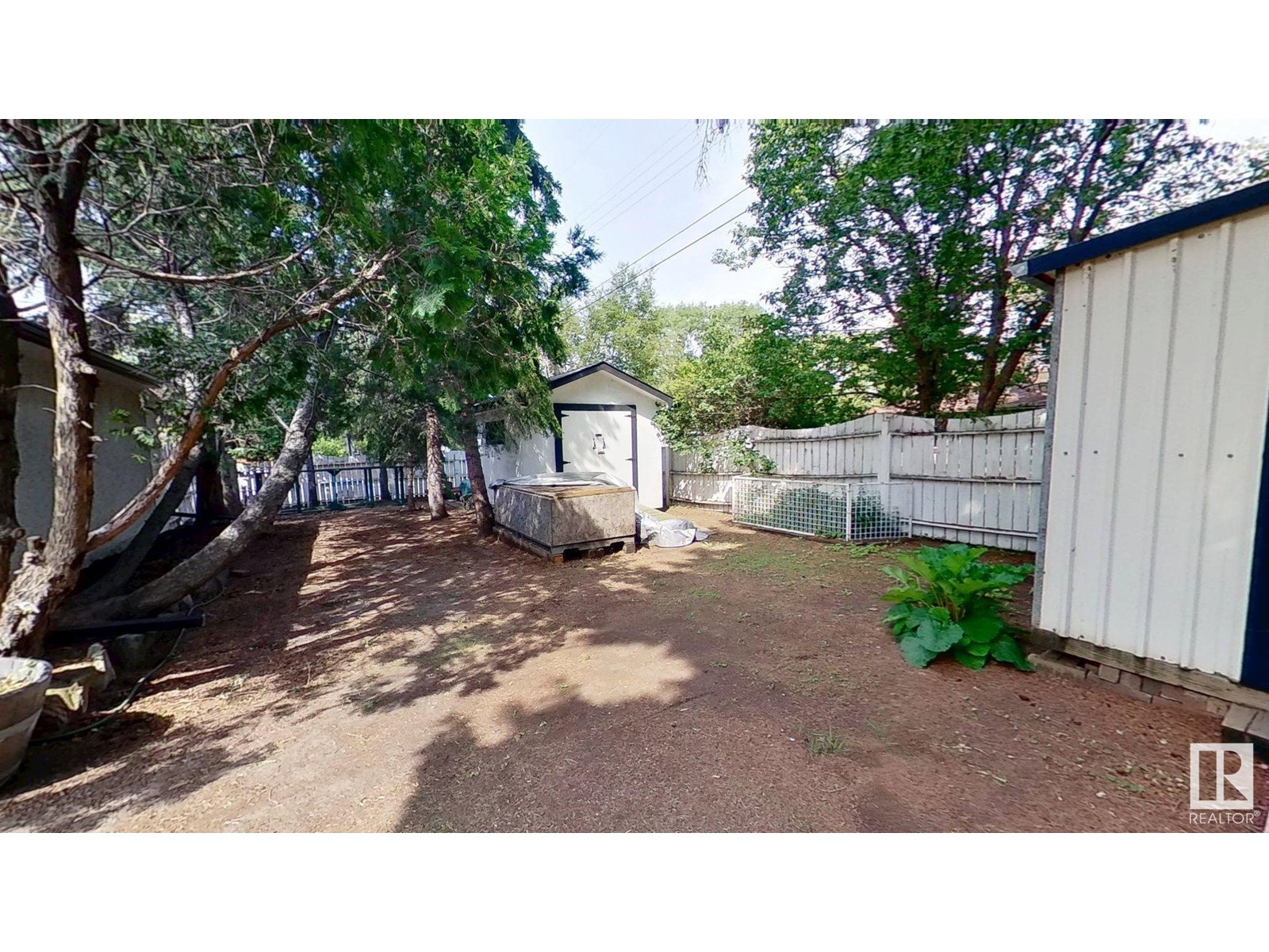 Photo 5 of 899 Alder Av, Sherwood Park AB