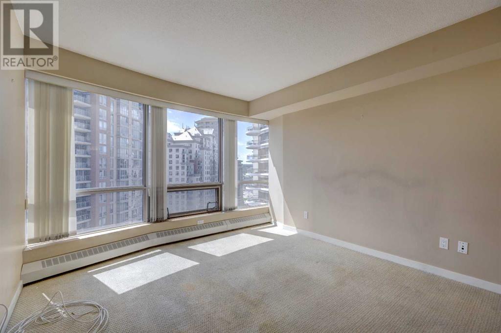 Single Family House for Sale in    Avenue SW Downtown West End Calgary 